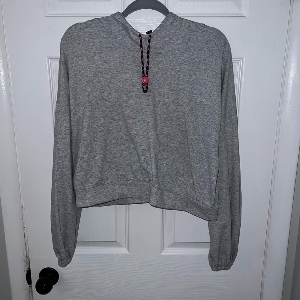 Cropped grey sweater